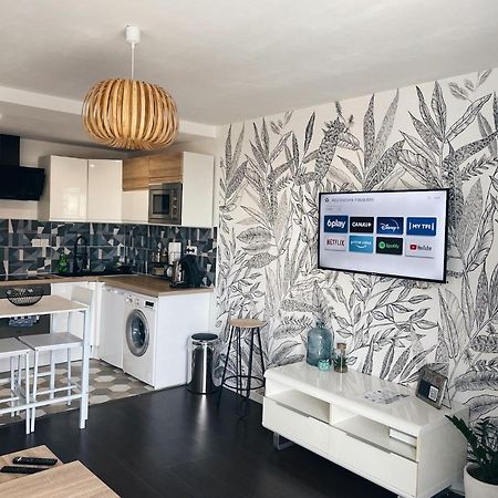New: Appartement Tout Confort + Parking Gratuit Амьен Экстерьер фото